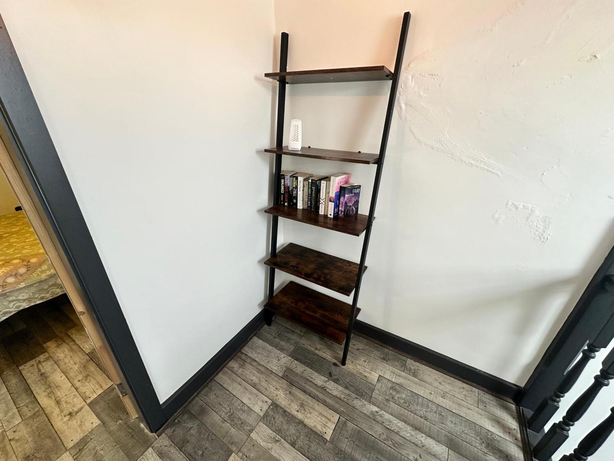 Town Center Willow Apartment - Sleeps Up To 10 - Dogs Welcome - 2 Minutes From Train Station ブラックプール エクステリア 写真